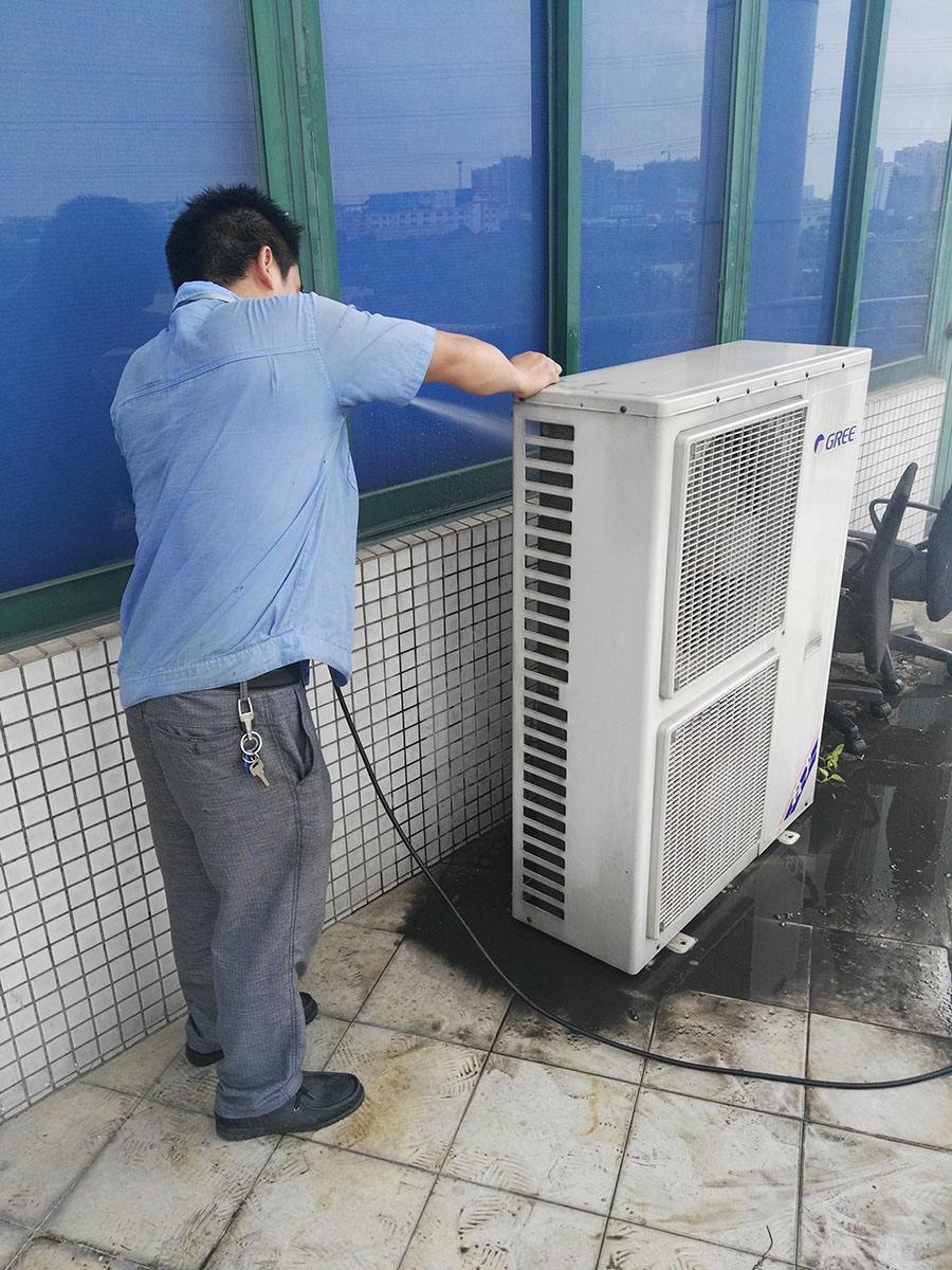 空調(diào)外機不出水什么原因