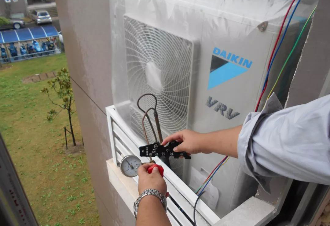 ��ʲô���{(di��o)�����