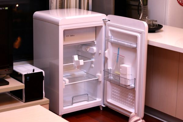 �����ʹ�������Ƕ������ȡ�Q����α��B(y��ng)