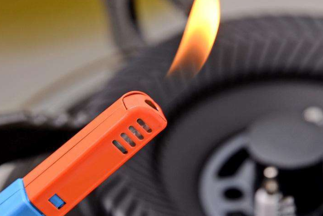 ȼ�����c��������ԭ��