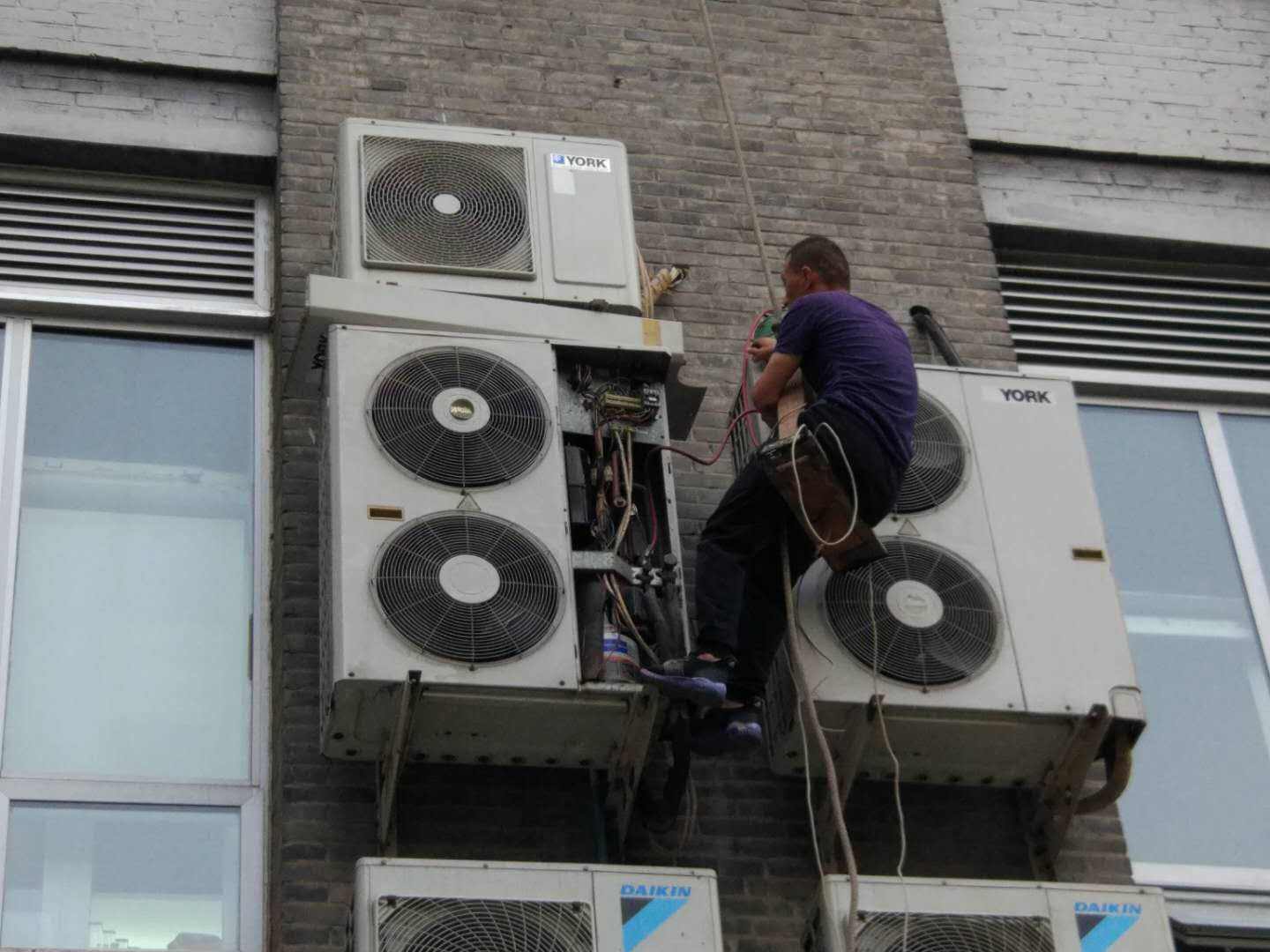 ���{(di��o)��C(j��)��ʲô������