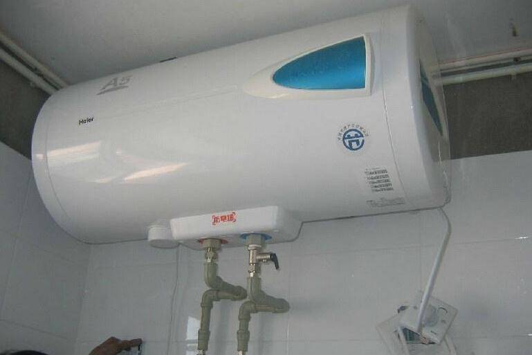 電熱水器出水少是怎么回事