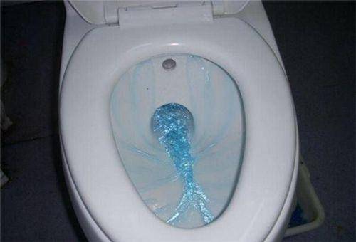 廁所馬桶水箱漏水原因