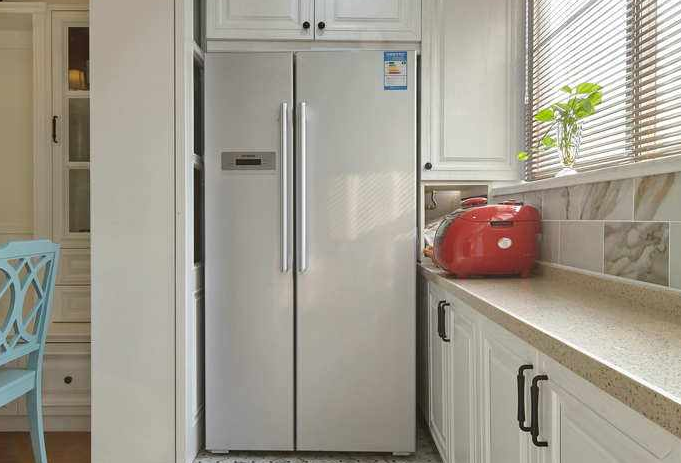 陽(yáng)臺(tái)上放冰箱好嗎