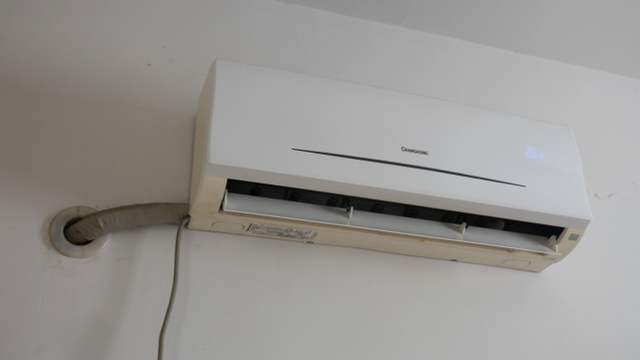 掛式空調(diào)過濾網(wǎng)怎么清理