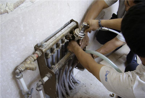 上海楊浦地暖維修漏水-_修不好不收費(fèi)