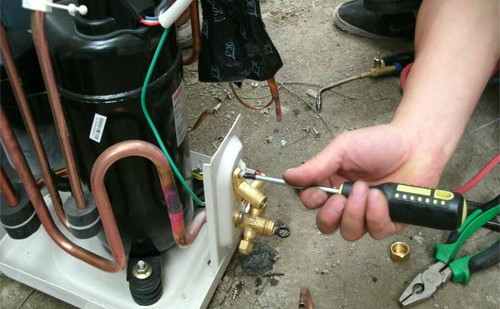 南寧上門修空調(diào)價格_就近安排師傅