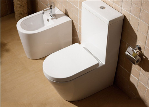 ����ͨ�����RͰ���T(m��n)����(w��)�����Ԓ_��ͨ�����M(f��i)