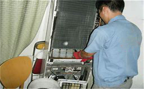 張家口掛機空調(diào)維修上門電話_修不好不收費