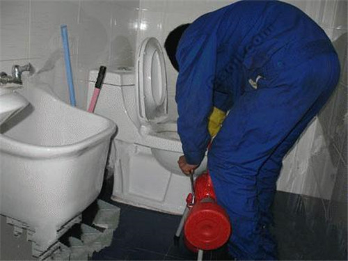 �������I(y��)��ͨ��ˮ�ܵ��Ԓ���M(f��i)�r(ji��)��_һ��(g��)�Ԓ�������T