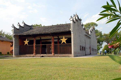 江西參加紅色拓展培訓(xùn)去哪些基地好